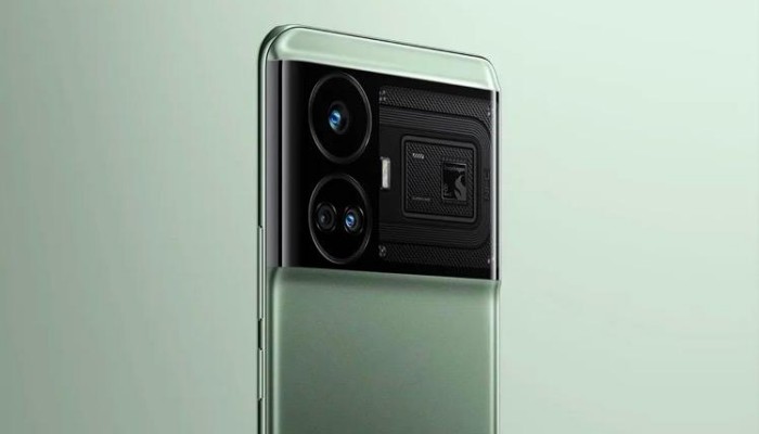 真我Realme GT 5