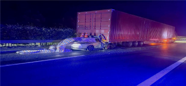 长安启源回应辅助驾驶追尾事故:系统可识别夜间静止车 但车速过快或无法完全刹停