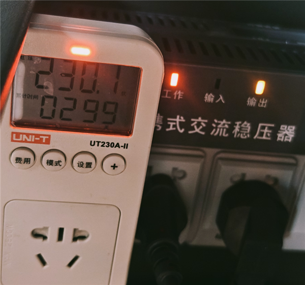厂商们的刀法 终究还是对准了充电头