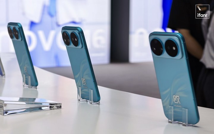 华为发布 nova 16 系列:2 亿主摄,红枫影像,还有十年的答案