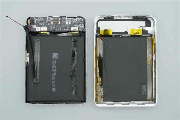 拆解报告:小米金沙江10000mAh 45W超薄磁吸移动电源