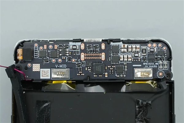 拆解报告:小米金沙江10000mAh 45W超薄磁吸移动电源