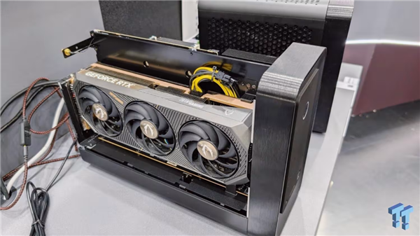 全球最小!索泰发布搭载桌面级RTX 5080迷你电脑