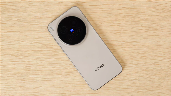 产品线扩容!vivo X500新增Pro Max:首发满血天玑9600 Pro