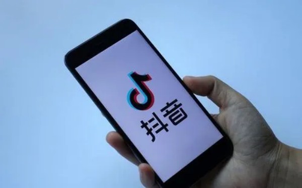 抖音自动字幕在哪里设置?
