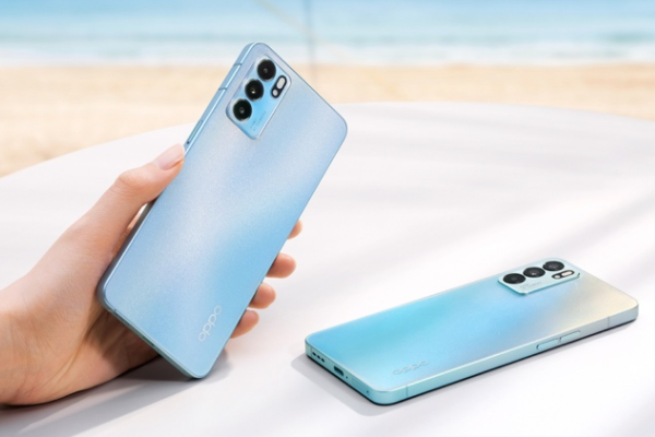 OPPO Reno6