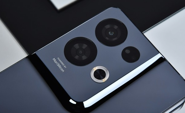 OPPO Reno8 Pro+