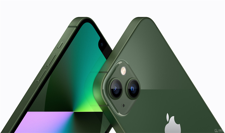 iPhone 13