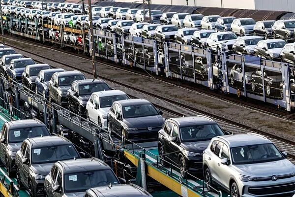 电池制造成本比中国高出30%!欧洲车企集体央求欧盟再推迟电车关税