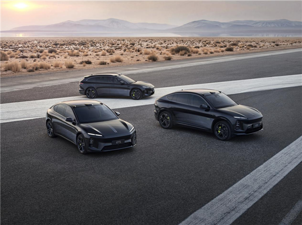 租电20.5万起!蔚来2026款ET5、ET5T、EC6冠军纪念版上市:专属外观设计