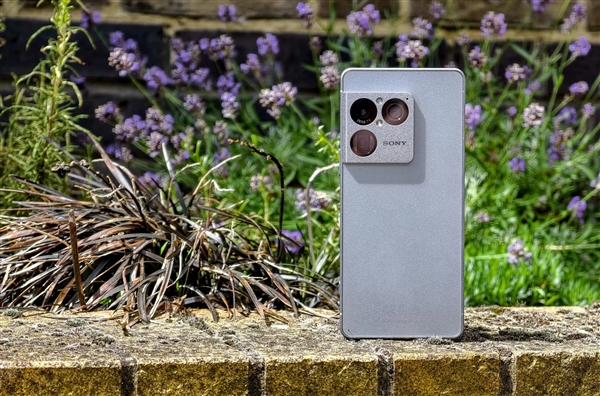 粉丝向产品Xperia 1 VIII