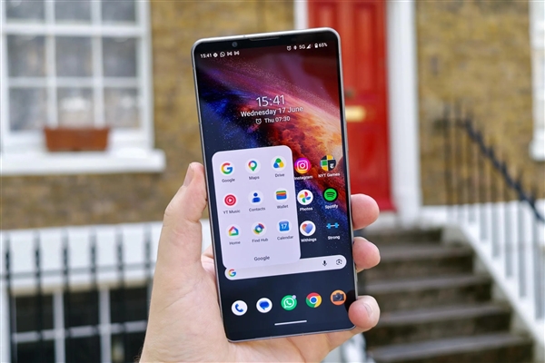 粉丝向产品Xperia 1 VIII
