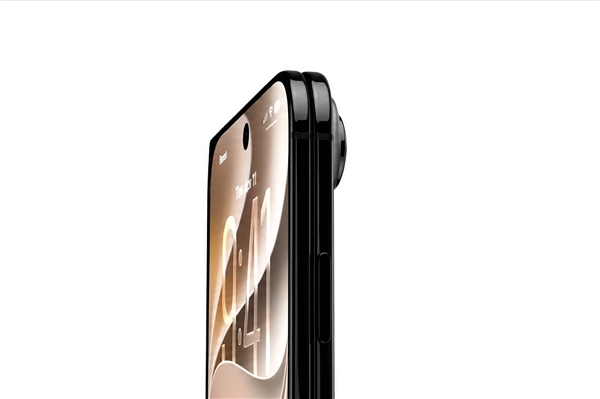 iPhone Ultra定档9月:首批备货紧张 抢到赚到