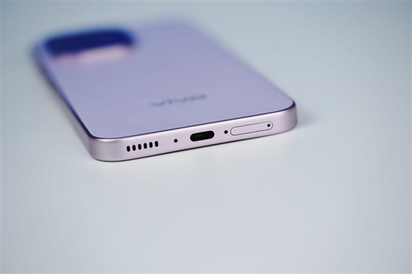 轻薄机身塞下9000mAh电池!vivo Y600 Turbo图赏