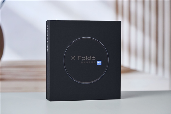 蓝厂最强折叠屏!vivo X Fold 6图赏