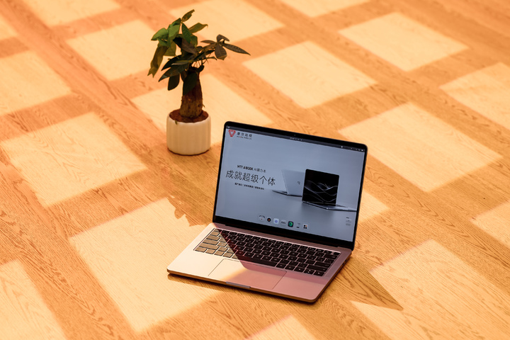 大模型狂飙的尽头,这家国产 GPU 厂商要把算力放在客厅