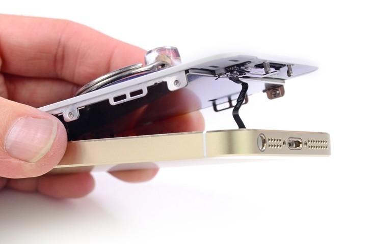 苹果iPhone 5S拆机评测:iPhone5S拆机图解详细教程(真机拆解)