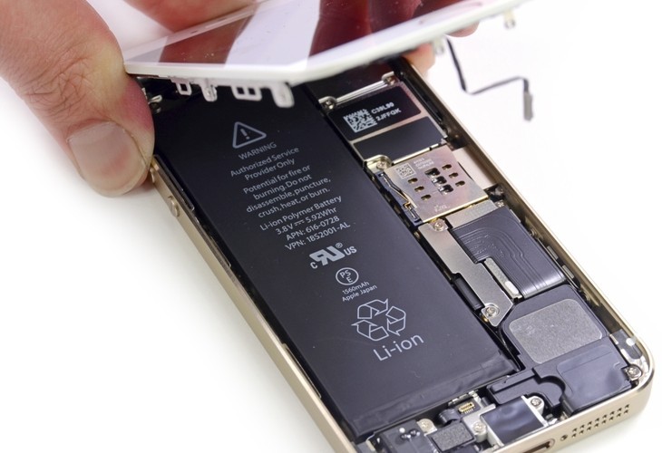 苹果iPhone 5S拆机评测:iPhone5S拆机图解详细教程(真机拆解)