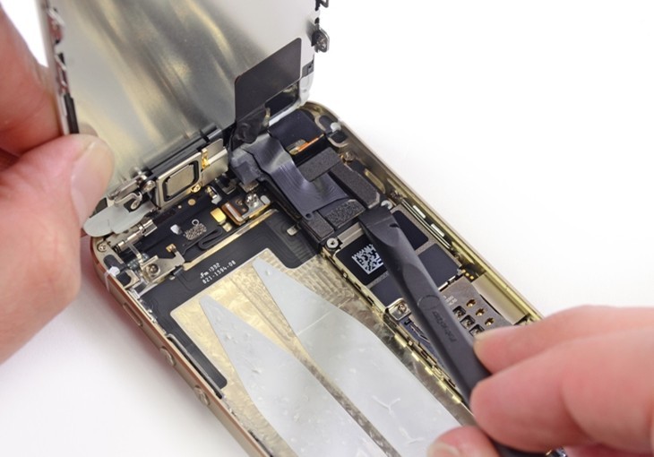 苹果iPhone 5S拆机评测:iPhone5S拆机图解详细教程(真机拆解)