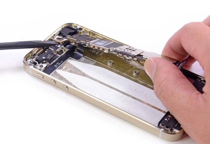 苹果iPhone 5S拆机评测:iPhone5S拆机图解详细教程(真机拆解)