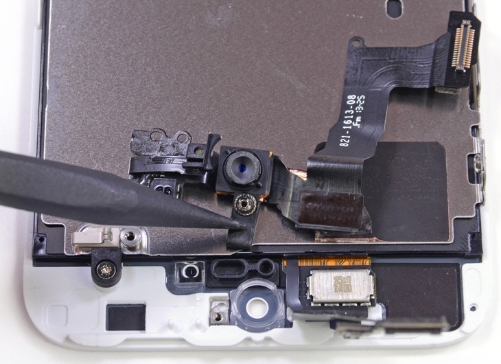 苹果iPhone 5S拆机评测:iPhone5S拆机图解详细教程(真机拆解)