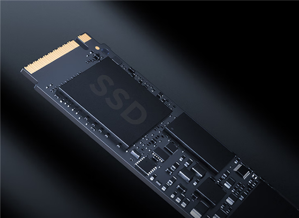 联想GeekPro新版本首发9999元:酷睿7 245HX+RTX 5060