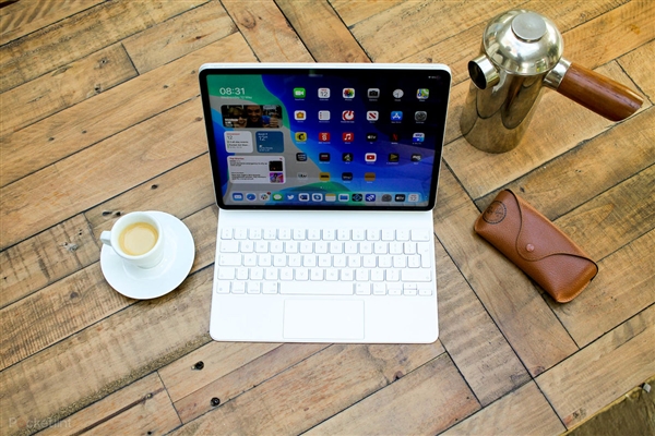 乔布斯打造的iPad遭遇iPhone Ultra和MacBook双线夹击:苹果自家产品左右互搏