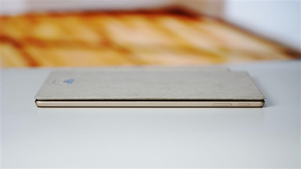 全能2合1 AI平板生产力拉满!全新13英寸Surface Pro图赏