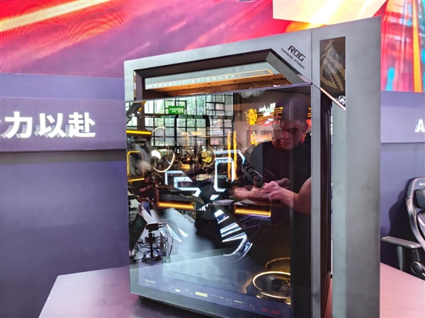 全球首款!ROG枪神10X 20周年典藏版BW2026首发:锐龙9 9950X3D2+RTX 5080