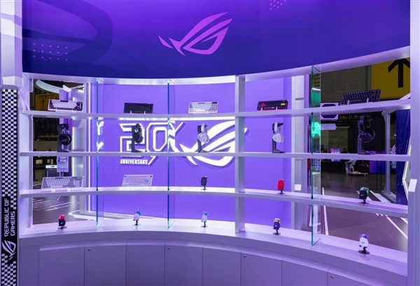 BW2026盛大开幕 ROG“玩创宇宙”主题展区引爆玩家热情