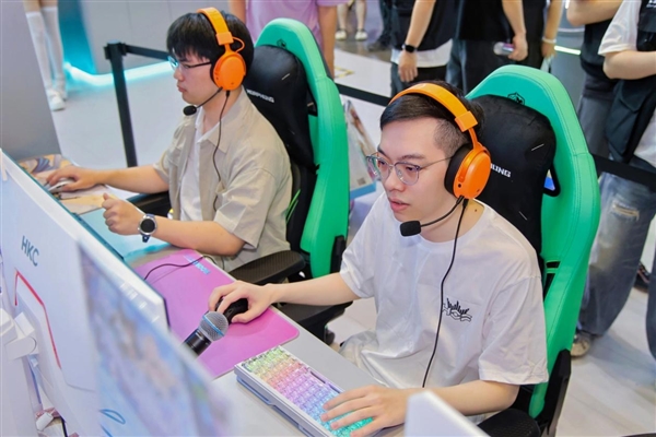 星曜集结 共赴下一程热爱 影驰2026 Bilibili World线下活动圆满结束