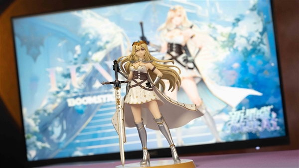 星曜降临!影驰星曜娘LUNA官方手办来报到啦