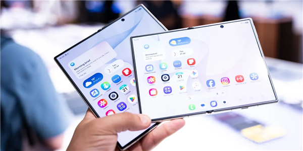 苹果三星联合打磨新一代折叠屏:iPhone Ultra攻克折痕难题