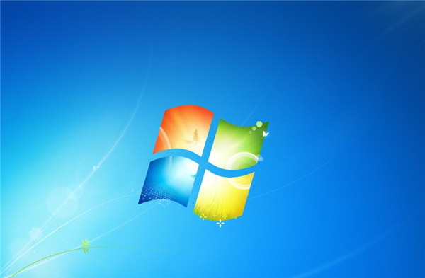 开10个网页就卡!微软8GB版新Surface实测翻车:开机先占一半内存