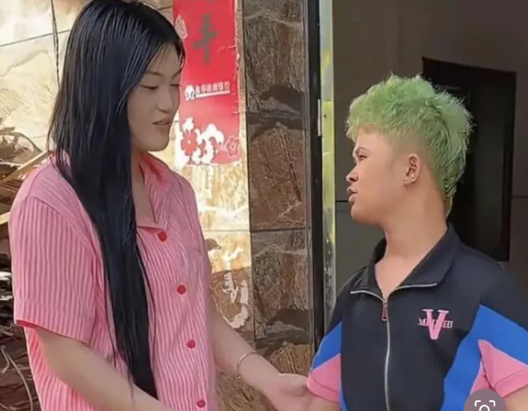 640-143 表哥否认小马云要当爸爸了!网红拿残障人士当流量工具底线何在?