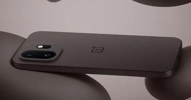 de270e6dc34cc3b409e452051de806b3 用上 6 年不卡顿!三款 16GB+1TB 超大存储旗舰,一步到位告别换机焦虑