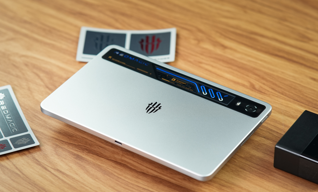 640-19 新机:16GB+512GB中端手机;骁龙8Elite Gen 5高性能新机