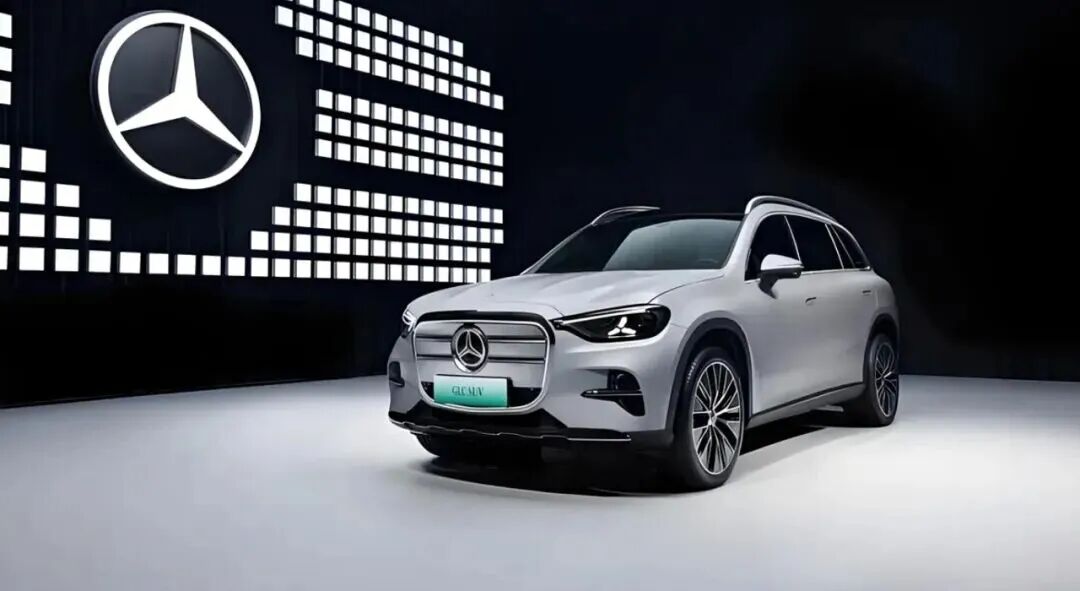 640-68 29.99 万起!奔驰首款 800V 纯电 SUV 落地,终于读懂中国消费者