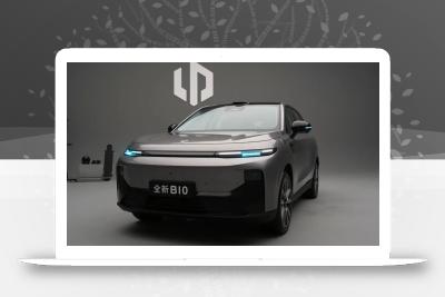 带800V和双零重力座椅，这是10万级的车？实拍零跑全新B10/B01