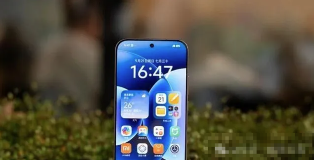 0a318422163495ea46c2f9a964c5ca33 别盲目冲 “一步到位” 旗舰!五台高端机各有短板,买错多花两千纯浪费